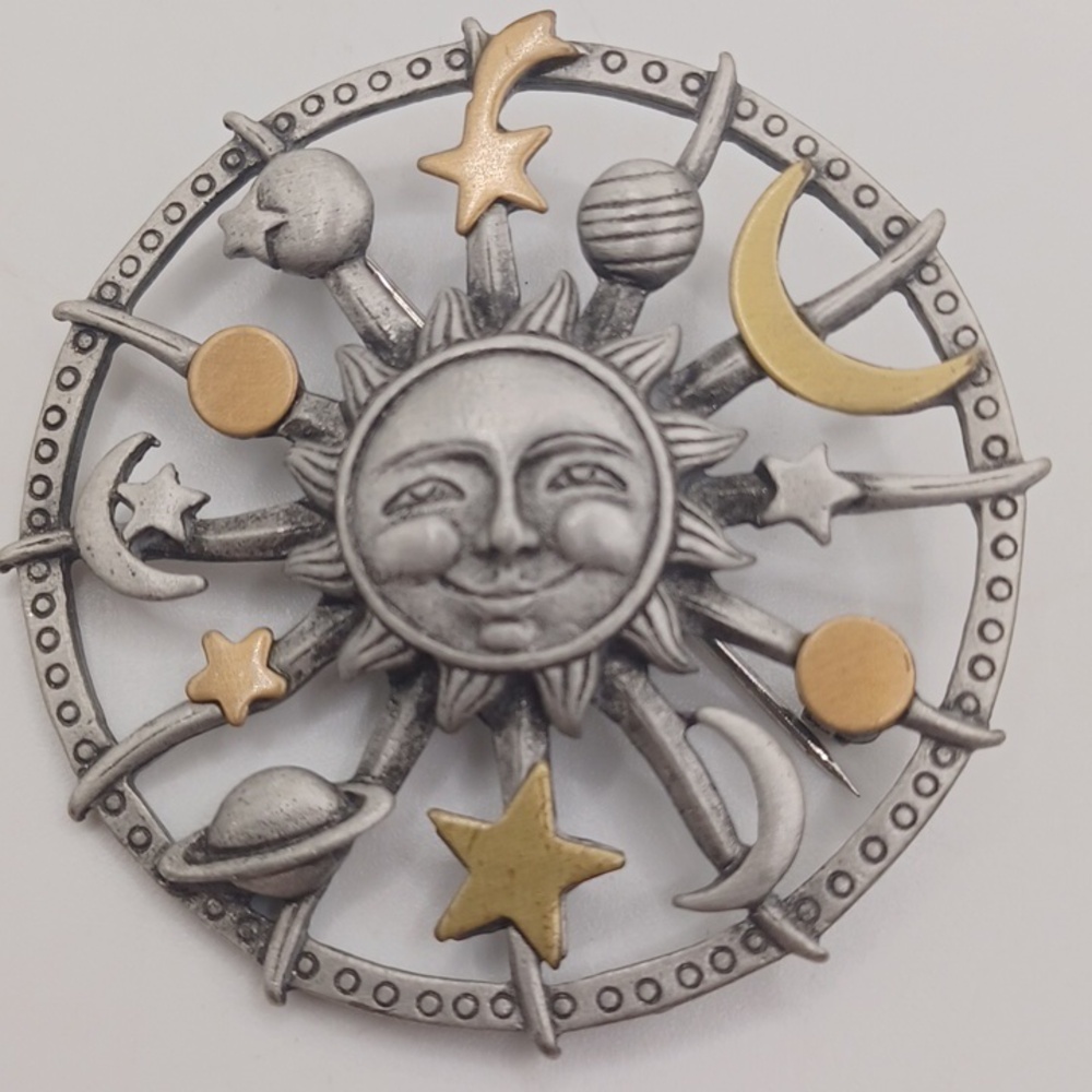 JJ Celestial Sun, Moon, and Stars Brooch - Picture 4 of 4